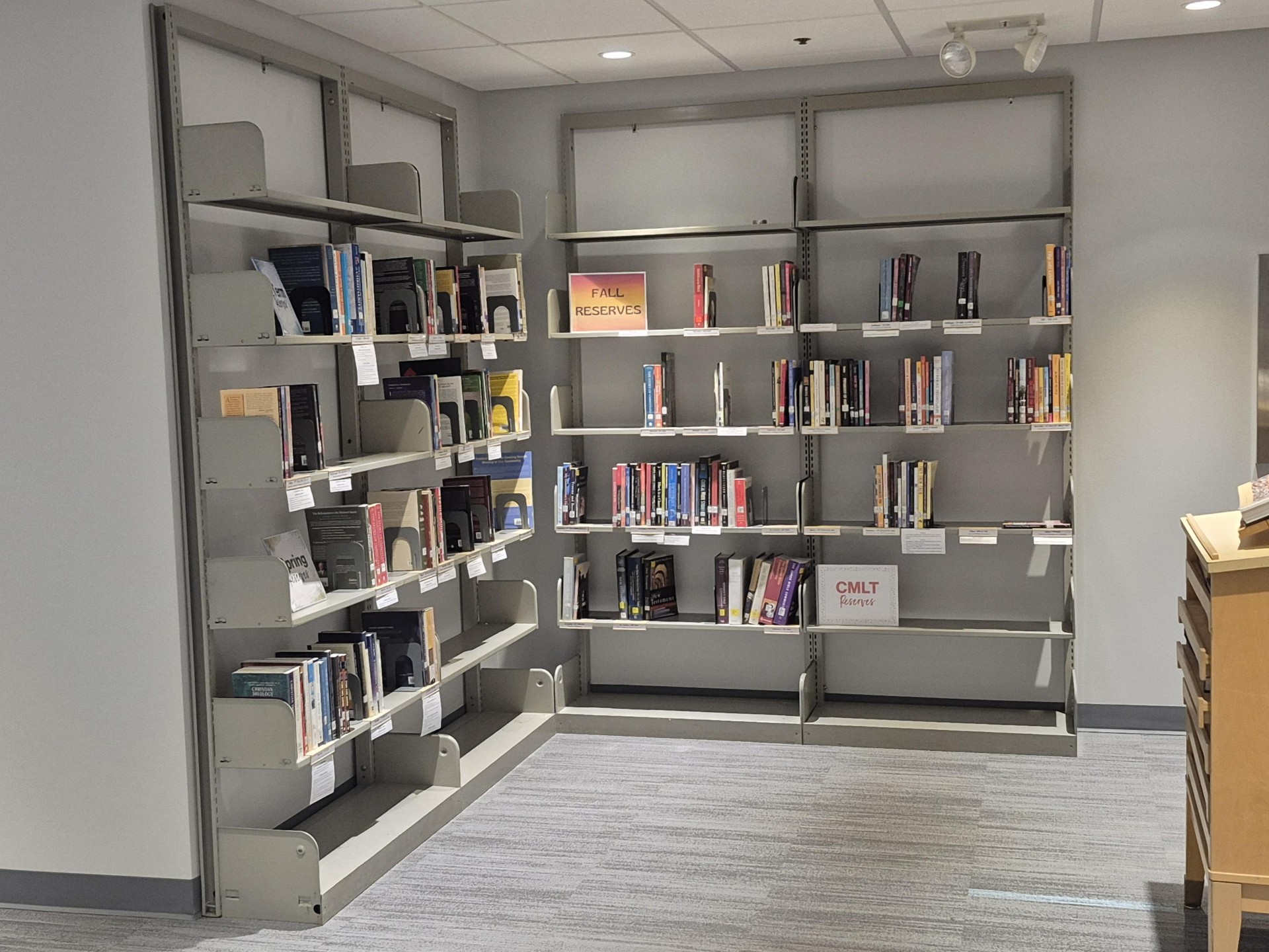 Picture of the Reserves shelves.